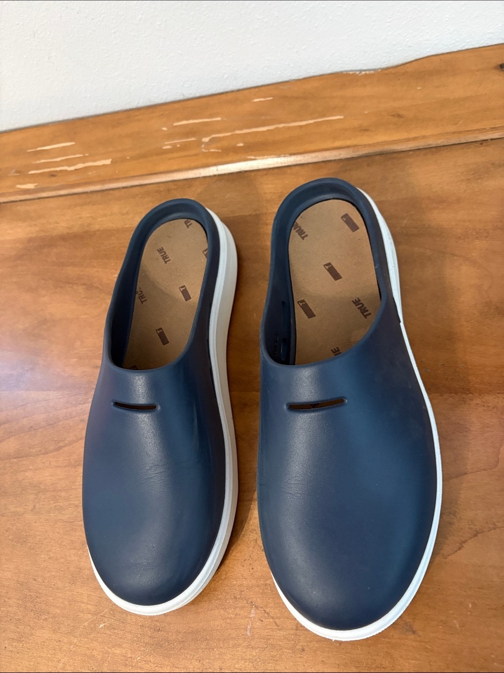 True FS Slide Size 12 - Picture 3 of 16
